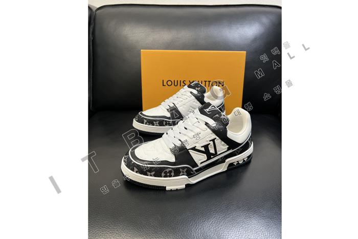 ���̺��� Ʈ���̳� ����Ŀ��  YF6160-3 ��