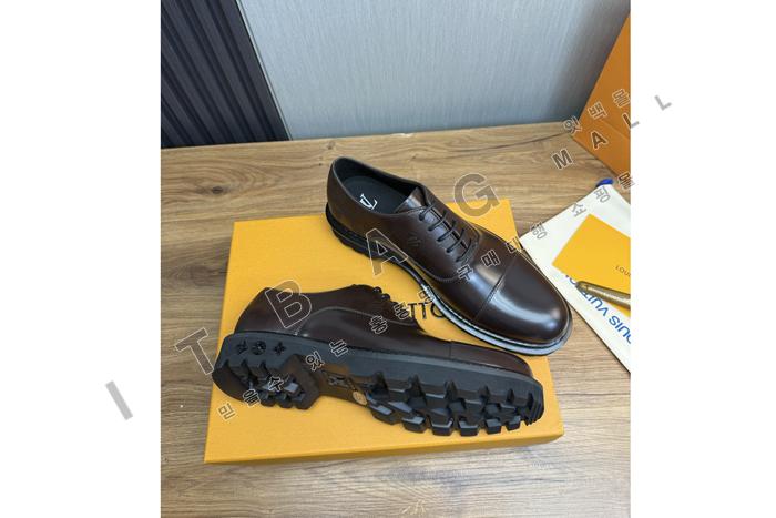 ���̺���  ���� ����  YF6304 ��