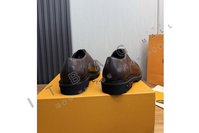 ���̺���  ���� ����  YF6304 ��