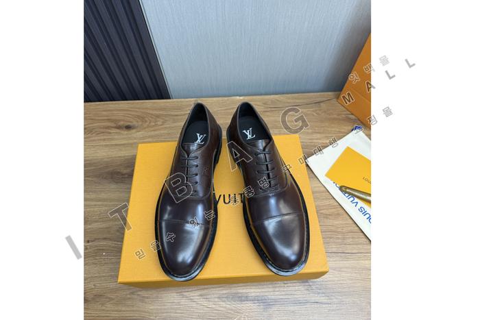 ���̺���  ���� ����  YF6304 ��