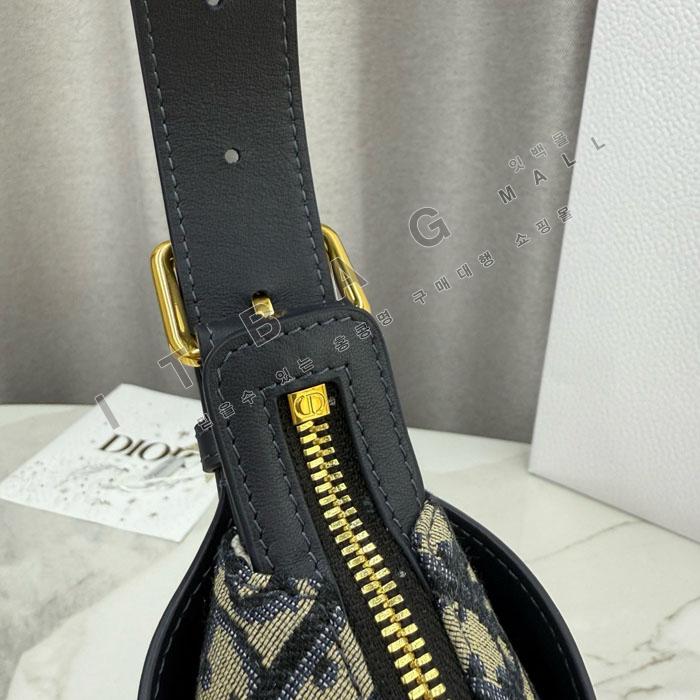  Voyage ���� ��   DR09486-4  25/�Ż�