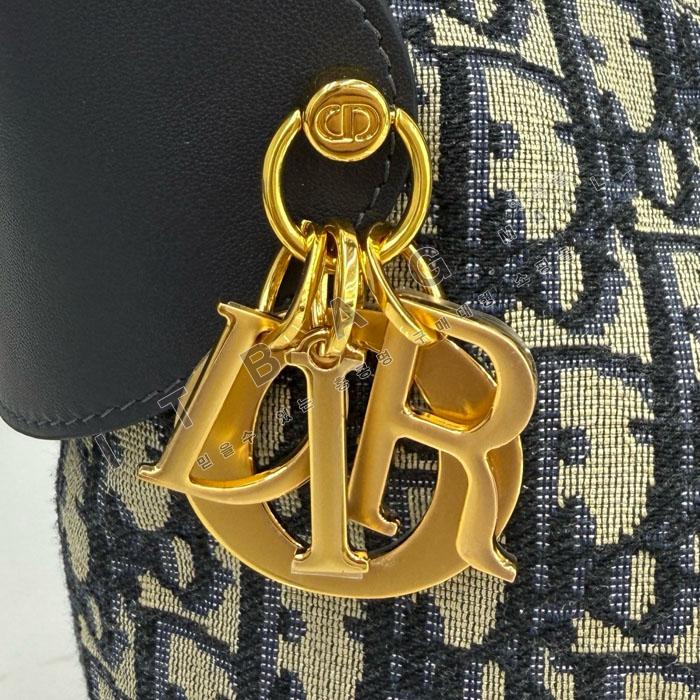  Voyage ���� ��   DR09486-4  25/�Ż�