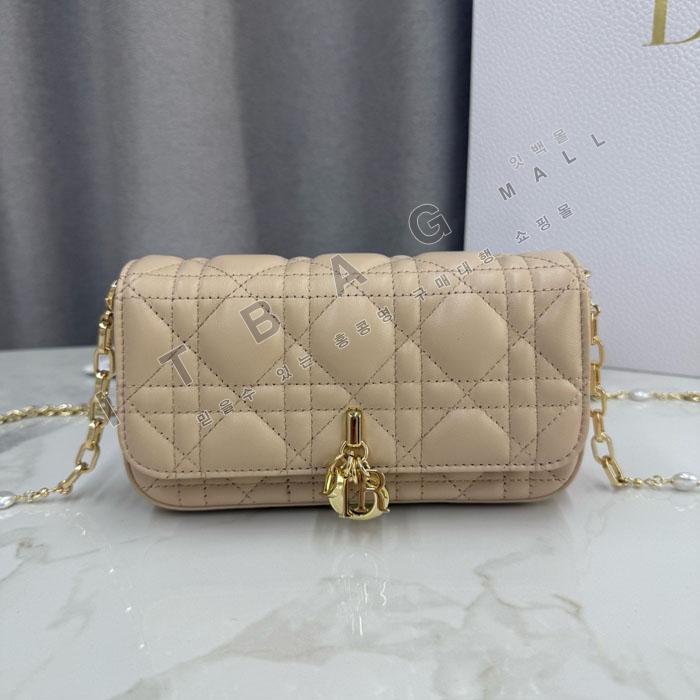 ��� My Dior - Dior Talk �޴��� �Ŀ�ġ  DR09502-4  25/�Ż�   