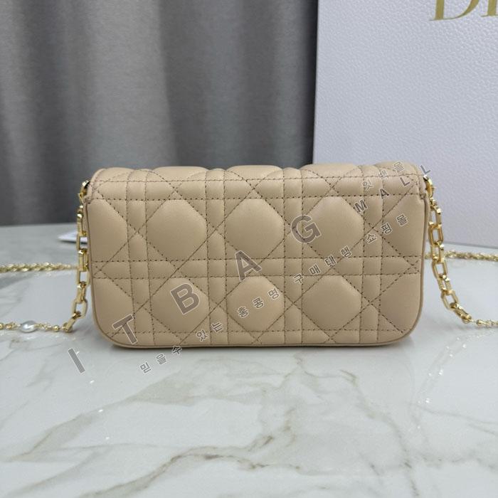 ��� My Dior - Dior Talk �޴��� �Ŀ�ġ  DR09502-4  25/�Ż�   