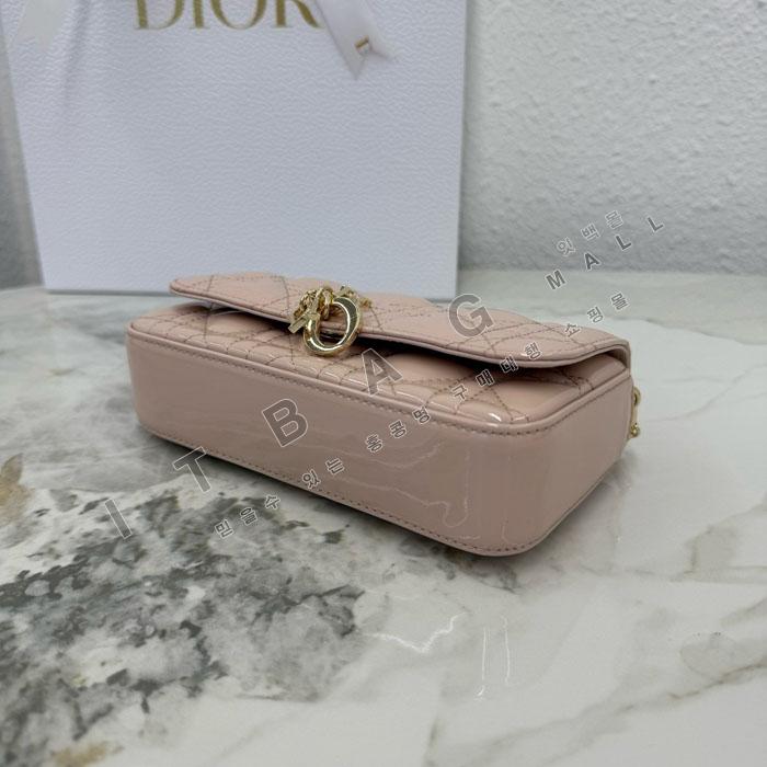 ��� My Dior - Dior Talk �޴��� �Ŀ�ġ  DR09502  25/�Ż�   
