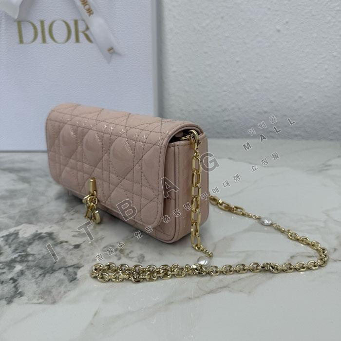 ��� My Dior - Dior Talk �޴��� �Ŀ�ġ  DR09502  25/�Ż�   
