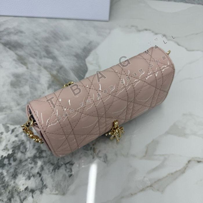 ��� My Dior - Dior Talk �޴��� �Ŀ�ġ  DR09502  25/�Ż�   