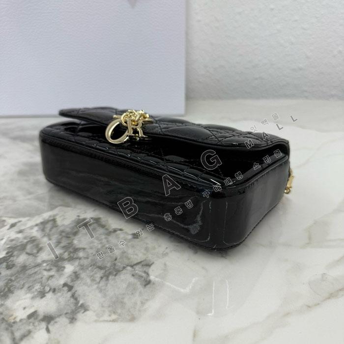 ��� My Dior - Dior Talk �޴��� �Ŀ�ġ  DR09502-3  25/�Ż�   