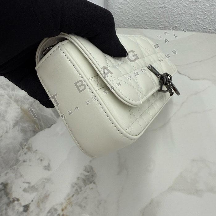 ��� My Dior - Dior Talk �޴��� �Ŀ�ġ  DR09502-23  25/�Ż�   