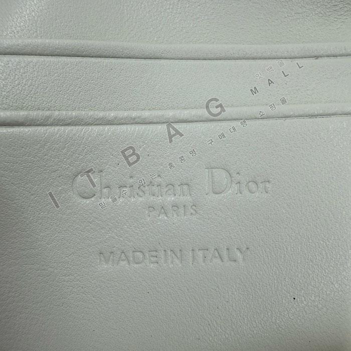 ��� My Dior - Dior Talk �޴��� �Ŀ�ġ  DR09502-23  25/�Ż�   