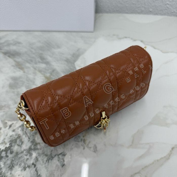 ��� My Dior - Dior Talk �޴��� �Ŀ�ġ  DR09502-6  25/�Ż�   