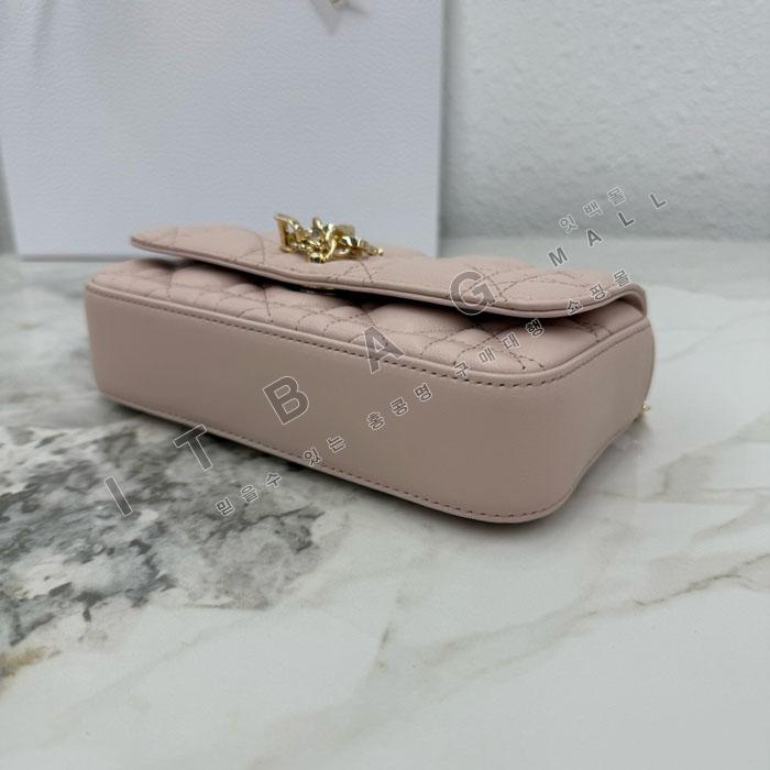 ��� My Dior - Dior Talk �޴��� �Ŀ�ġ  DR09502-7  25/�Ż�   