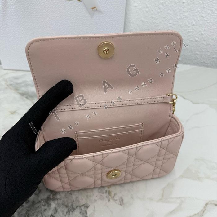 ��� My Dior - Dior Talk �޴��� �Ŀ�ġ  DR09502-7  25/�Ż�   
