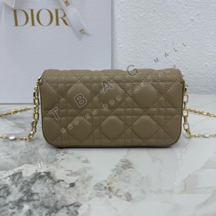 ��� My Dior - Dior Talk �޴��� �Ŀ�ġ  DR09502-10  25/�Ż�   