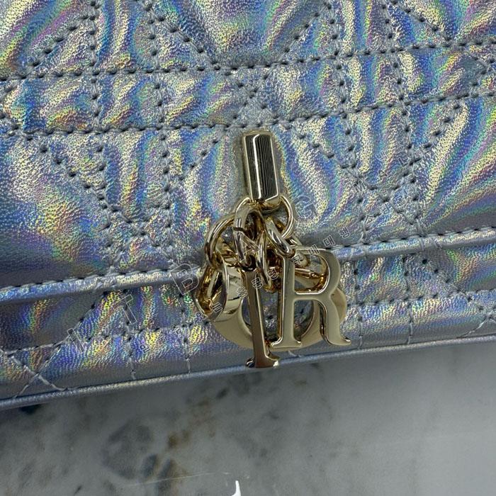��� My Dior - Dior Talk �޴��� �Ŀ�ġ  DR09502-12  25/�Ż�   