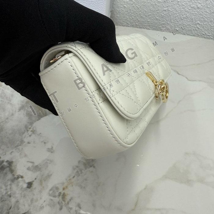��� My Dior - Dior Talk �޴��� �Ŀ�ġ  DR09502-15  25/�Ż�   