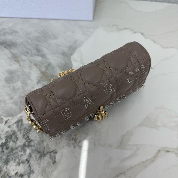 ��� My Dior - Dior Talk �޴��� �Ŀ�ġ  DR09502-19  25/�Ż�   