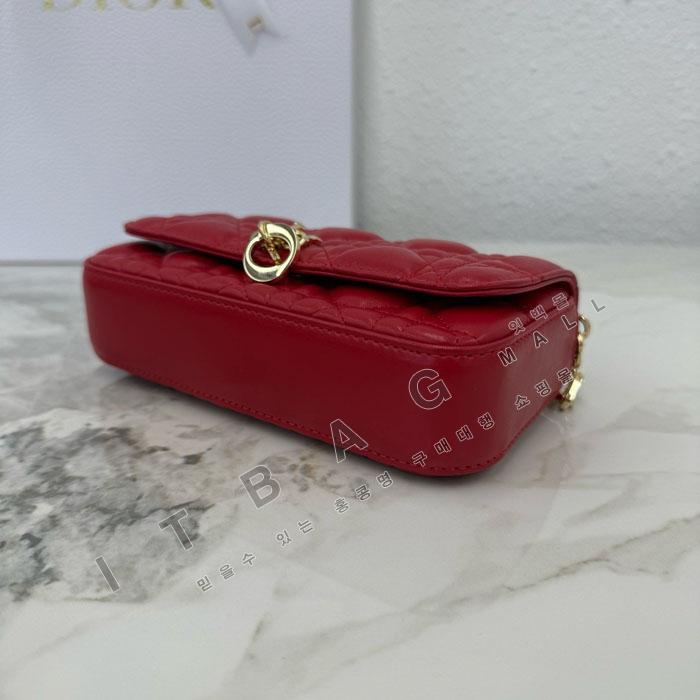��� My Dior - Dior Talk �޴��� �Ŀ�ġ  DR09502-20  25/�Ż�   