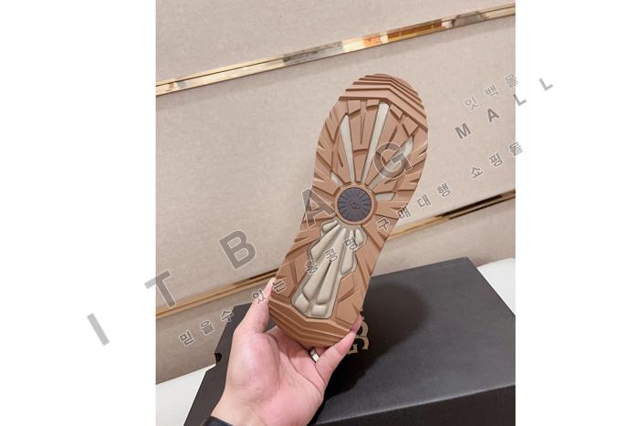 UGG   ���� ����Ŀ��  MYB9023    ���   2�÷�