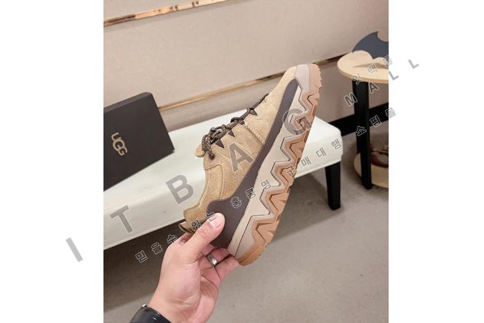 UGG   ���� ����Ŀ��  MYB9023    ���   2�÷�