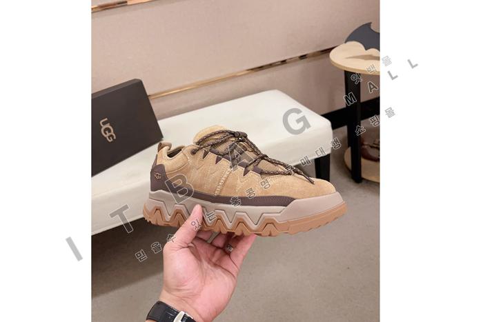UGG   ���� ����Ŀ��  MYB9023    ���   2�÷�