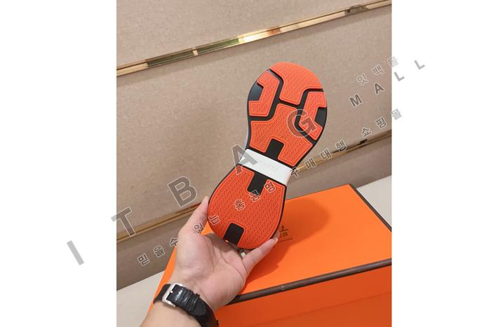 �����޽�   ���� ����Ŀ�� MYB9024