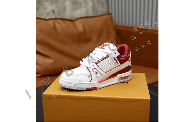 ���̺���  Ʈ���̳� ����Ŀ��  YF6901  �� ��������