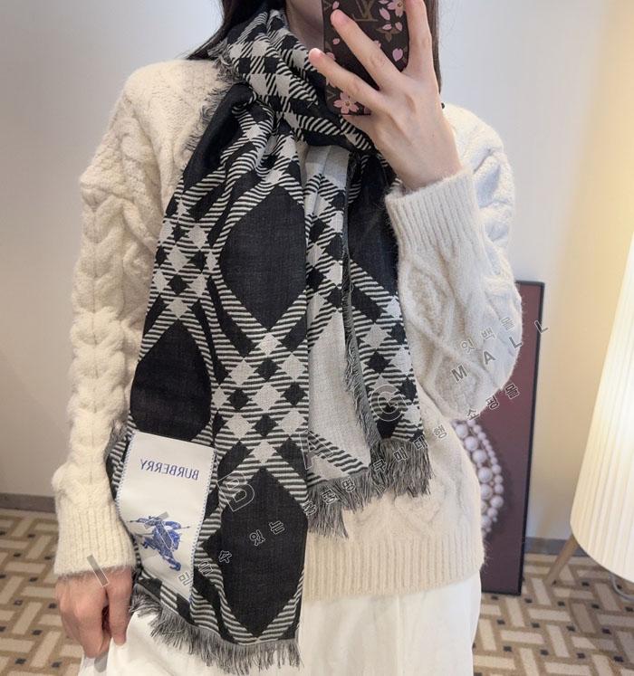 ������ ��ī�� ��   ��ũ   YUE2171   25/�Ż�  ��������