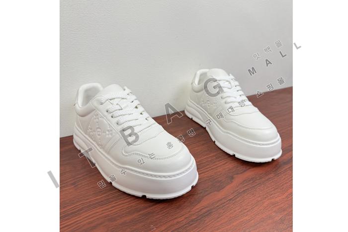 ���̺��� ���� ����Ŀ��   YF0323 ��