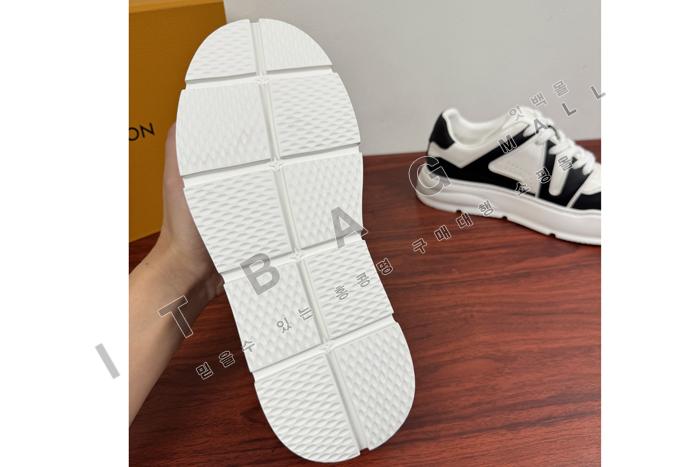 ���̺���  ���� ����Ŀ��  YF0324 ��
