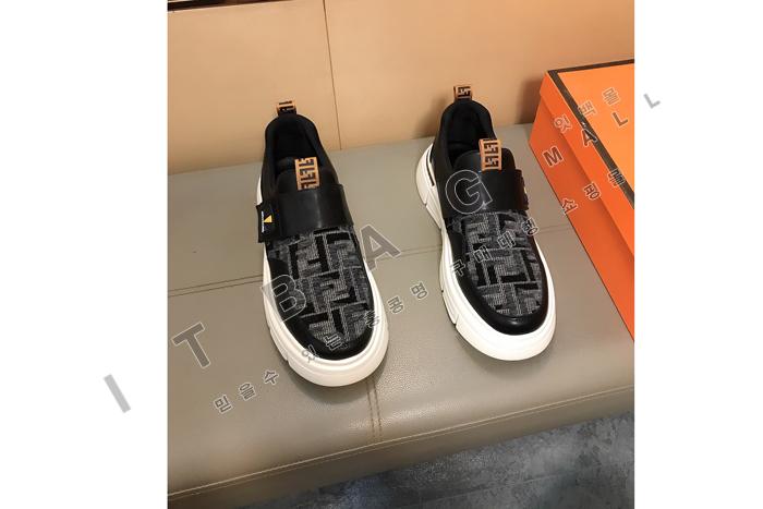 �ҵ�  ���� ����Ŀ��  MYB0326-2