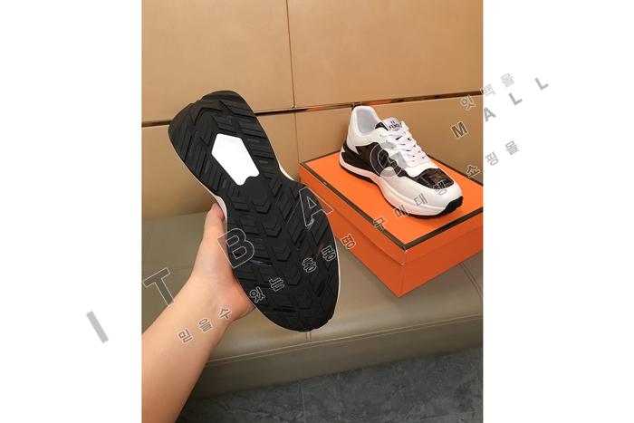�ҵ�  ���� ����Ŀ��  MYB0327-1