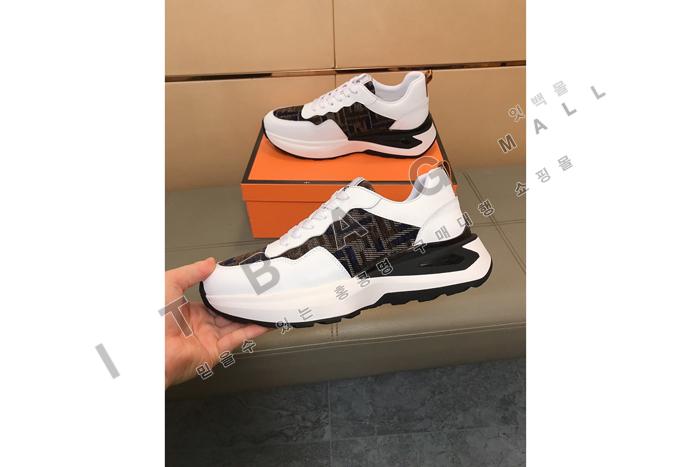 �ҵ�  ���� ����Ŀ��  MYB0327-1