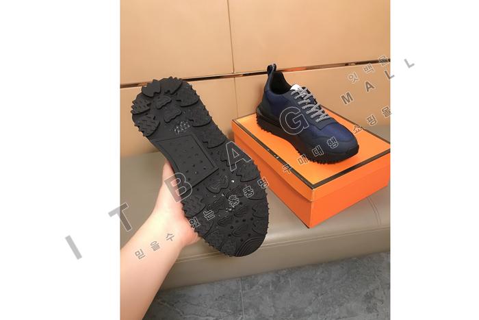 �˸���  ���� ����Ŀ��  MYB0330
