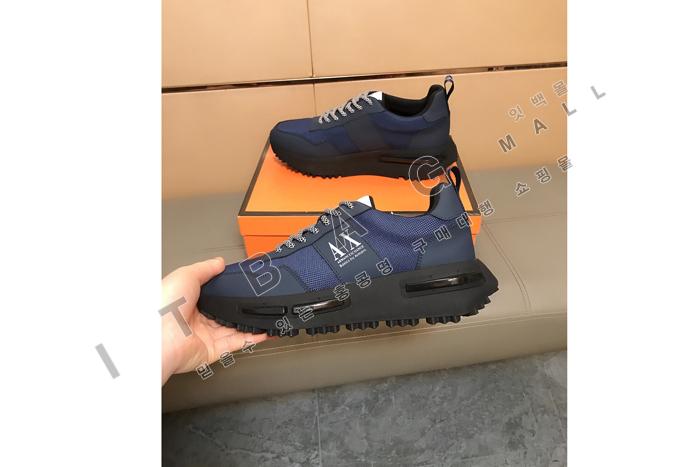 �˸���  ���� ����Ŀ��  MYB0330