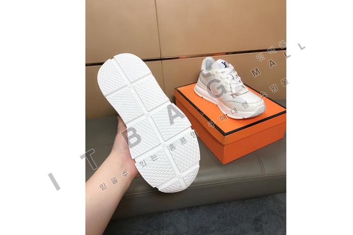 ���̺���  ���� ����Ŀ��  MYB0332