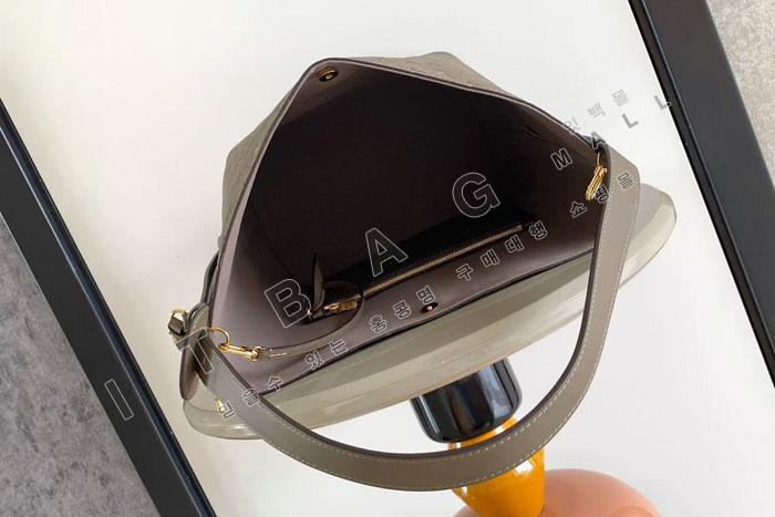 ���̺��� �� �� GM �����  M13044-1  25/�Ż�