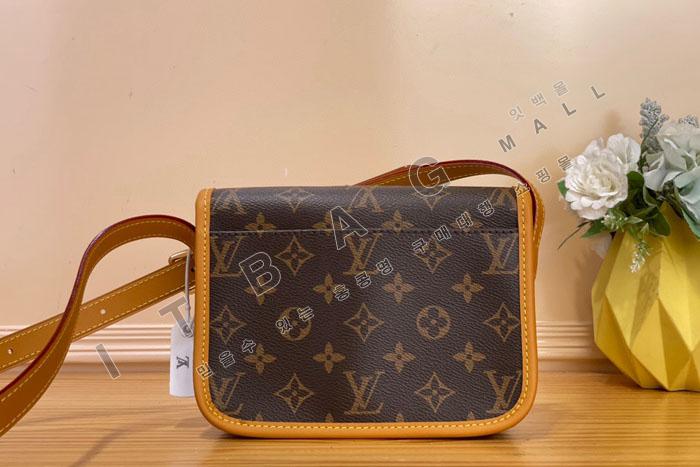 ���̺��� ��ÿ ����� ���� �̴� ũ�ν���  M26805 