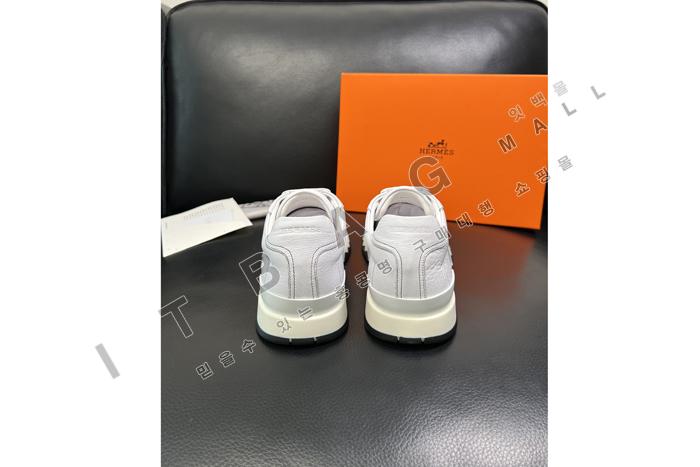 �����޽�  ���� Trail ����Ŀ��  YF4649