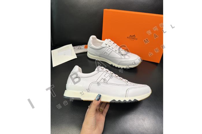 �����޽�  ���� Trail ����Ŀ��  YF4649
