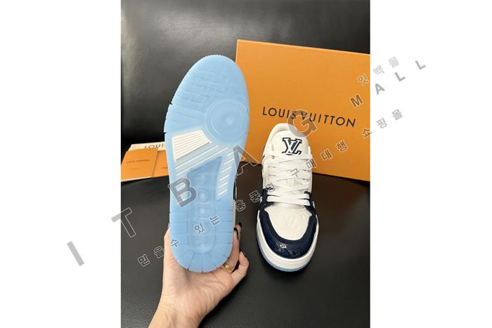 ���̺��� ���� Ʈ���̳� ����Ŀ�� YF4650