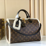 ���̺��� ���ǵ� ����Ʈ 30 �׵�  M26326   25/�Ż�