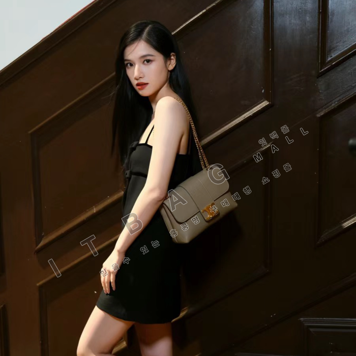 ������ �̵�� �����Ƹ��� 115852-3  24/�Ż�