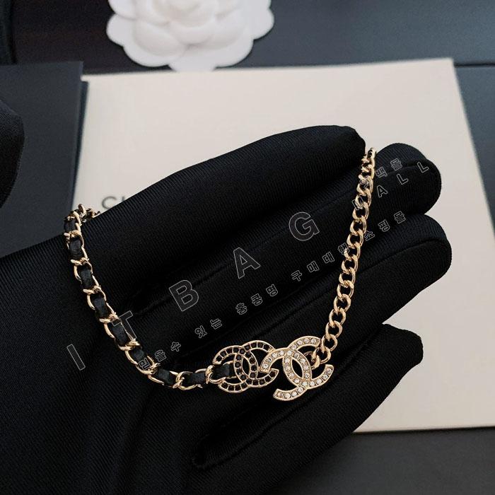 ���� �����   SY4952