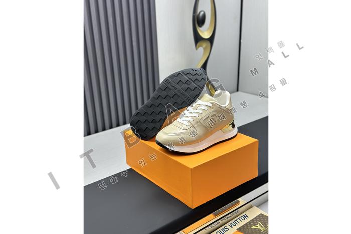 ���̺��� �׿� �� ����� ����Ŀ�� SP2102    ��������