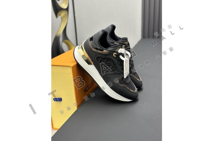 ���̺��� �׿� �� ����� ����Ŀ�� SP2102-9    ��������