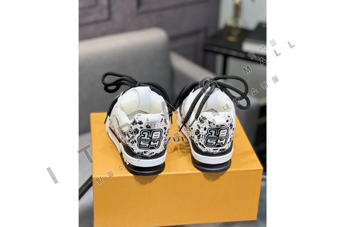 ���̺��� ������Ʈ ����Ŀ��  YF2104  ��  ��������