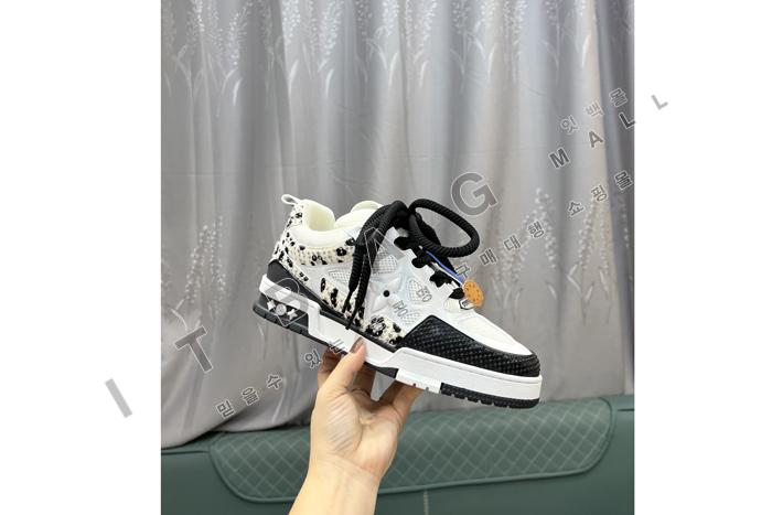 ���̺��� ������Ʈ ����Ŀ��  YF2104  ��  ��������