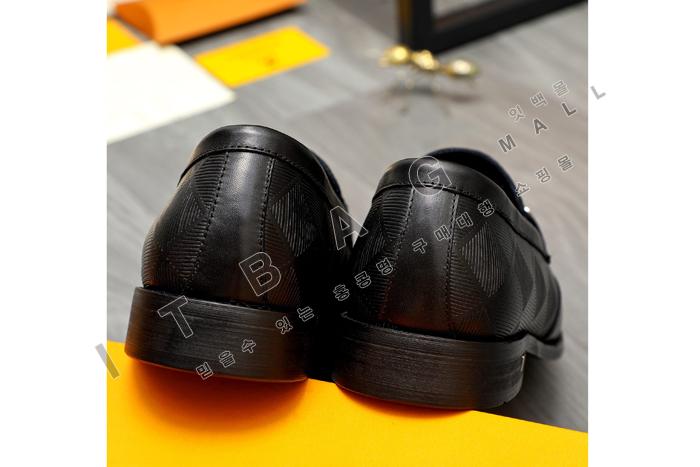 ���̺��� ���� ����  MYB2113
