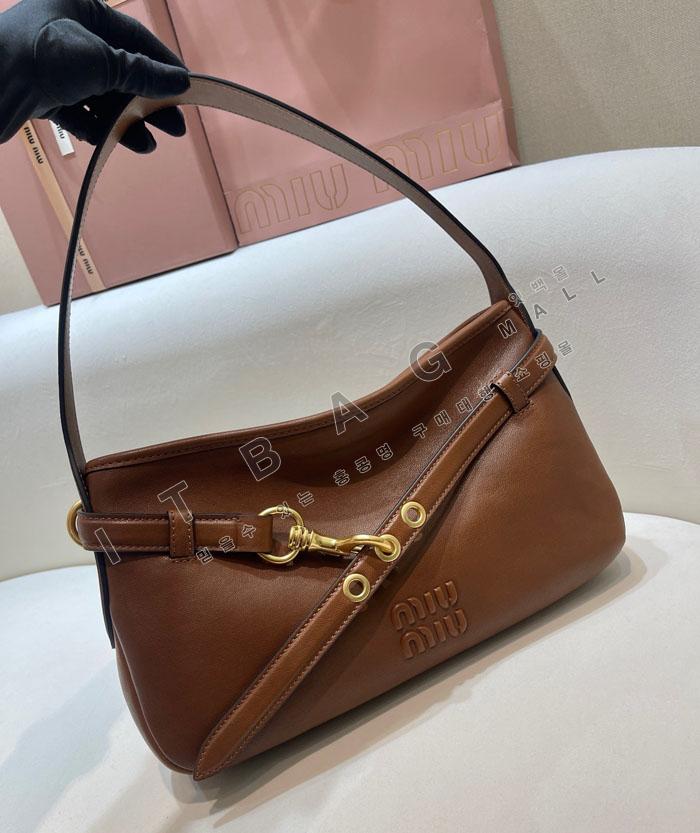 �̿�̿� ���ַ� �ƹ�ٸ� ���� ���� ��  5BC182-1   25/�Ż�